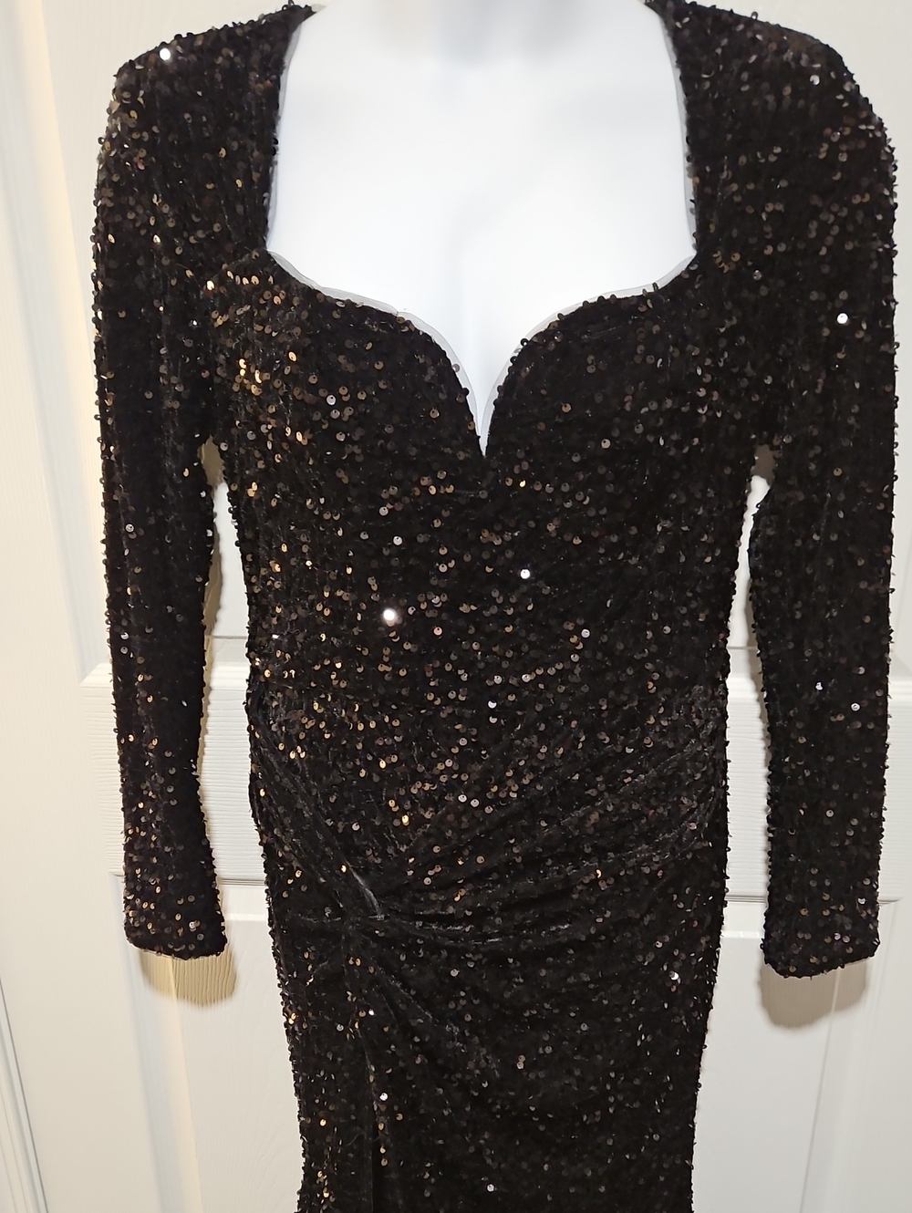 Fashion Nova Black Sequin Long-Sleeve Sweetheart Gown